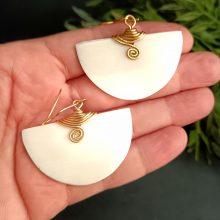 Pendientes hueso Kenya (Blanco)